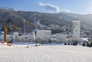 苗場プリンスホテルの外観画像