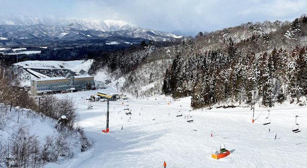 ホワイトピアたかす