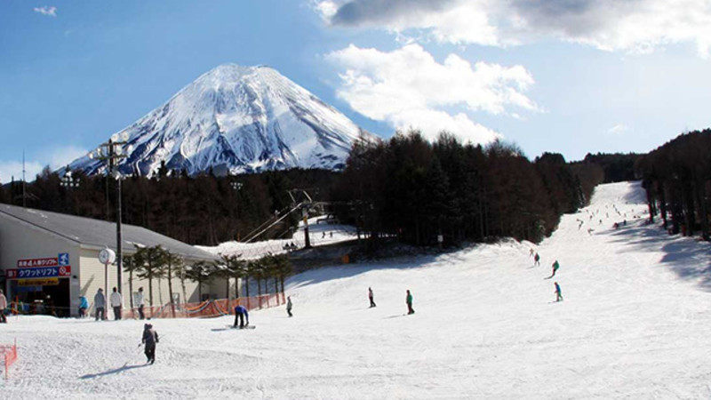 旅行会社オリオンツアーのスノーボード＆スキーツアーで大人気！山梨県／ふじてんスノーリゾートを要チェック！！