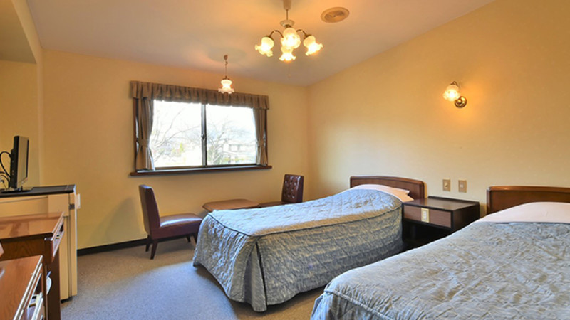 白馬ロイヤルホテル 日帰り 宿泊スキー スノボツアー