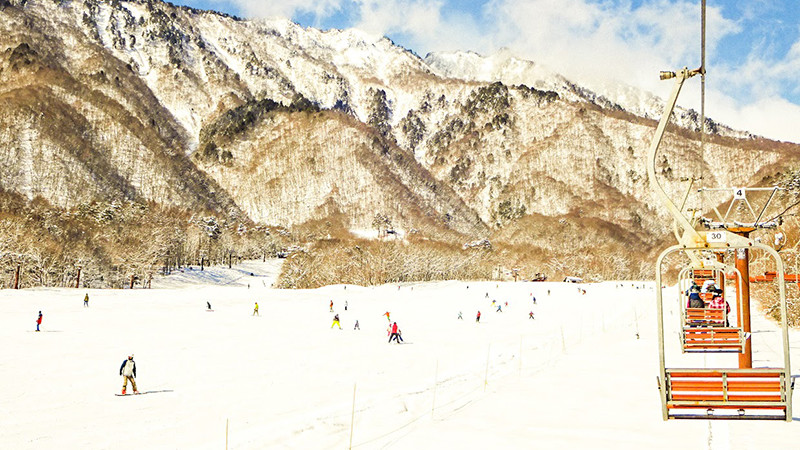 爺ガ岳スキー場