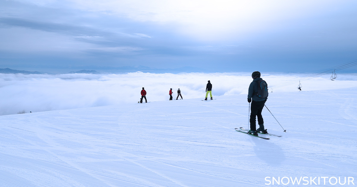 スノースキーツアー