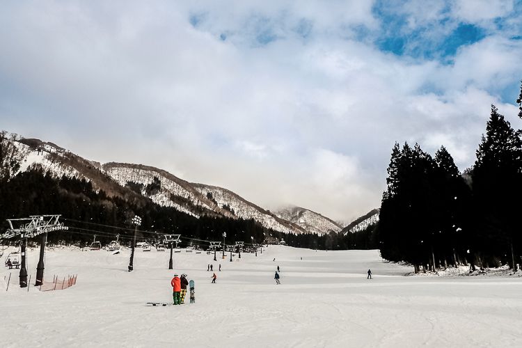 長坂ゴンドラとフォーリフト1